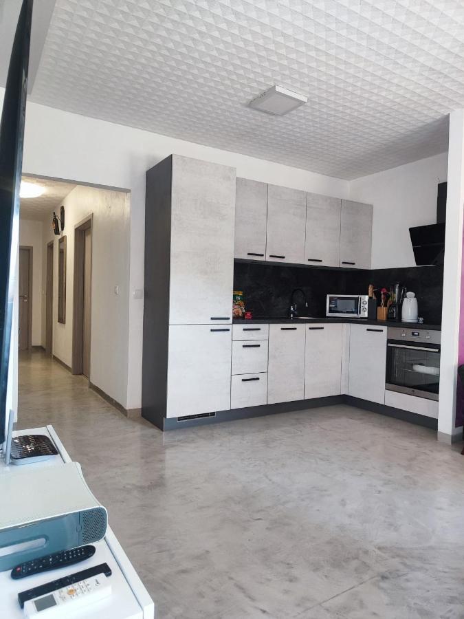 Best Buy Apartments Fazana Valbandon Bagian luar foto